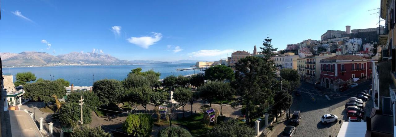 La Finestra Sul Mare Apartment Гаета Екстериор снимка