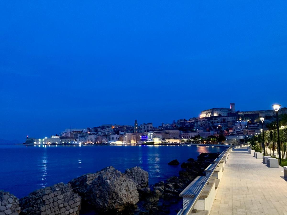 La Finestra Sul Mare Apartment Гаета Екстериор снимка