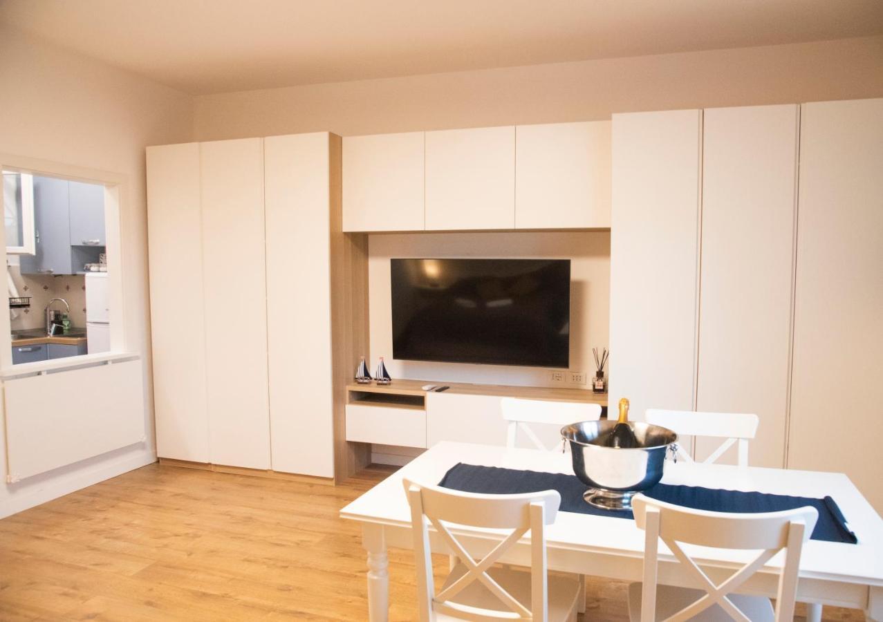 La Finestra Sul Mare Apartment Гаета Екстериор снимка